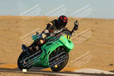 media/Dec-16-2023-CVMA (Sat) [[bb38a358a2]]/Race 13 Amateur Supersport Middleweight/